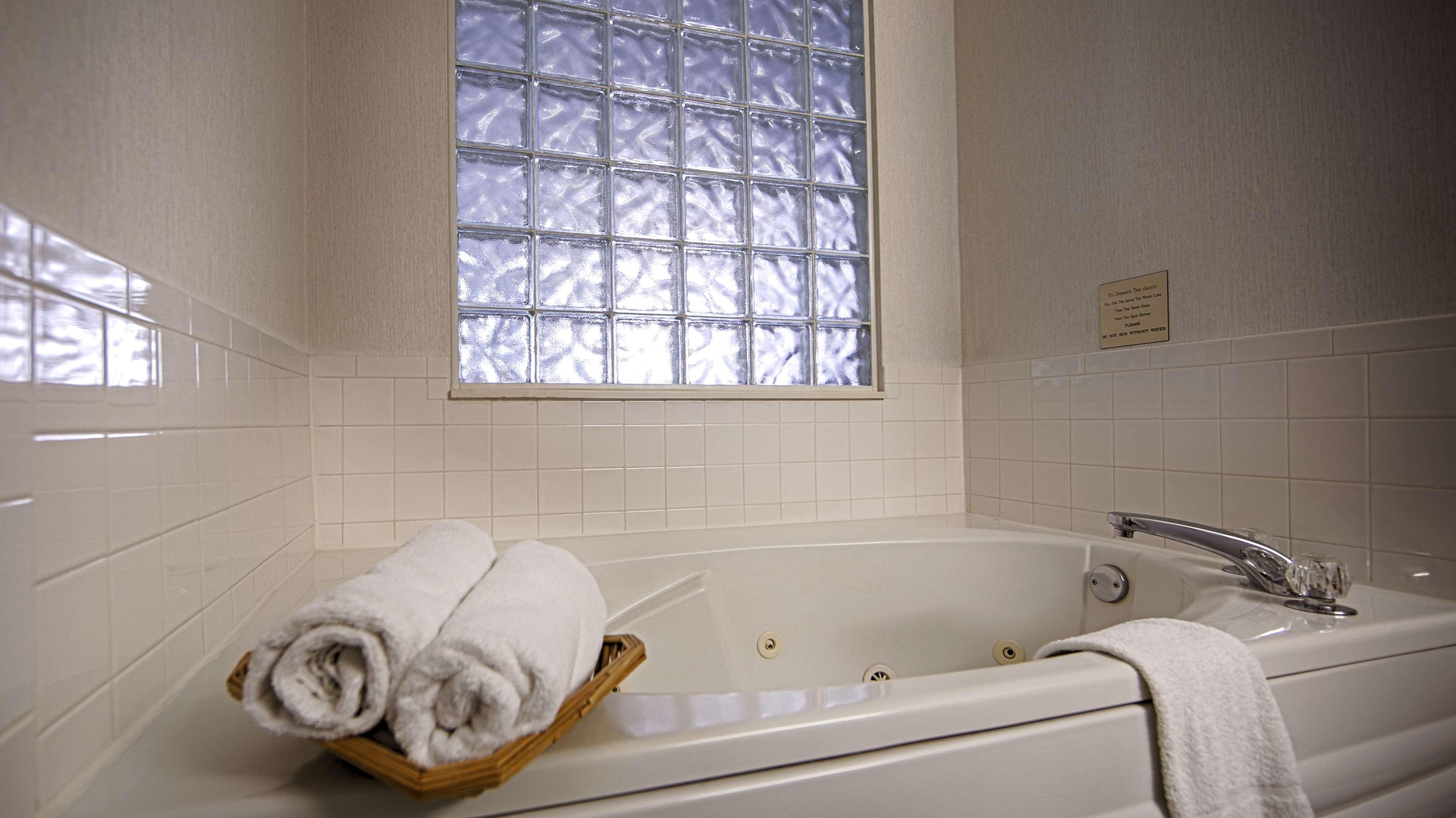 Western Executive Inn- Mount Gilead Hotel Pulaskiville