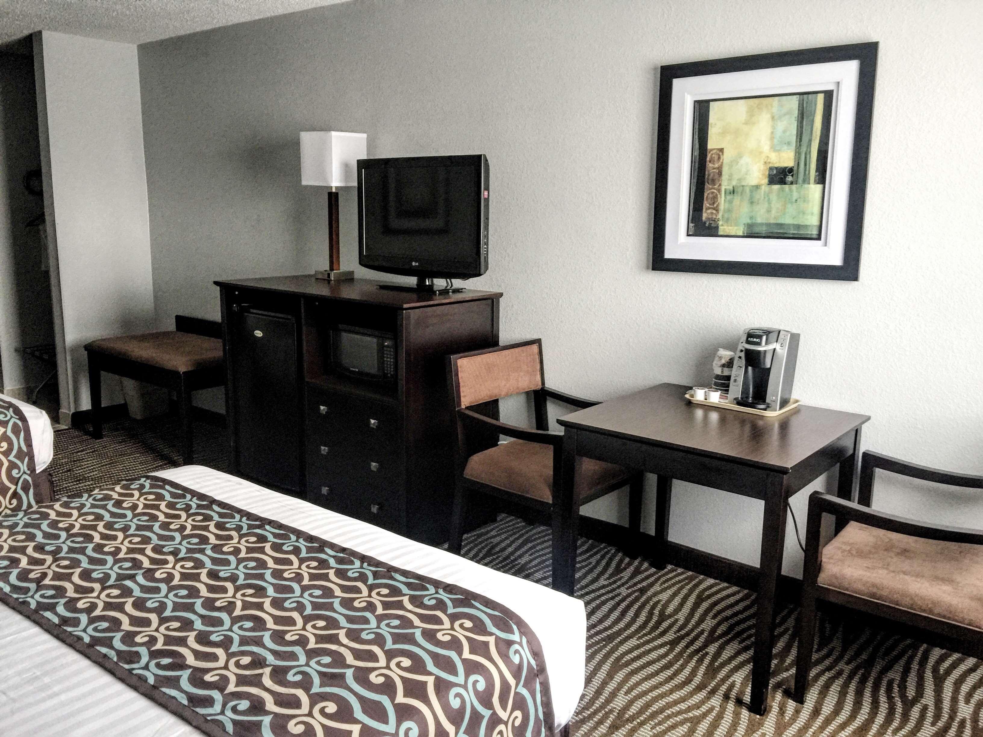 Hotel Western Executive Inn- Mount Gilead Pulaskiville