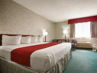 Hotel Western Executive Inn- Mount Gilead Pulaskiville
