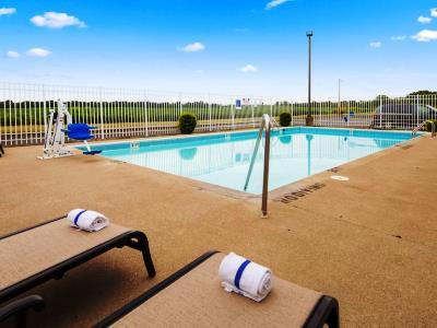Western Executive Inn- Mount Gilead Hotel