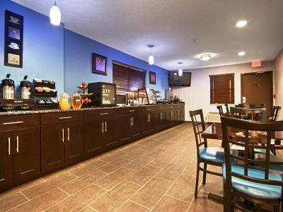 Western Executive Inn- Mount Gilead