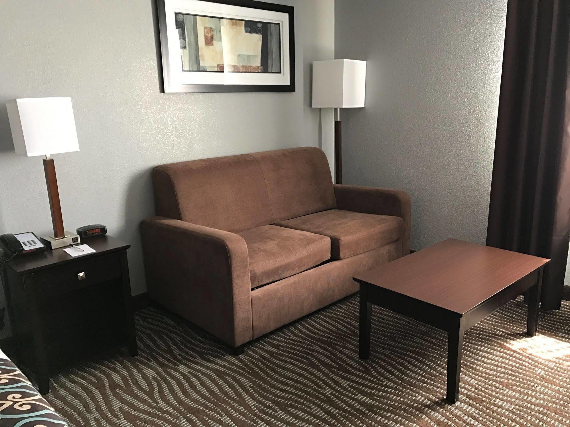 Western Executive Inn- Mount Gilead Hotel